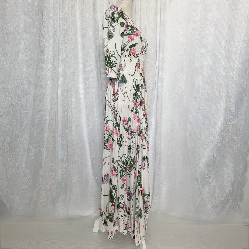 Showpo Women's Lone Traveller Maxi Dress 6/XS White Floral Crochet Button Slit - Picture 3 of 8